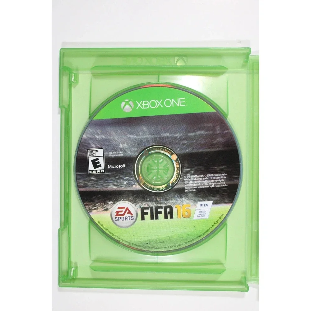 FIFA 16 Deluxe Edition For Xbox One (2015) Great Condition! complete w manual